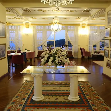 فندق Merit Halki Palace هيبيليادا