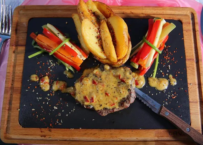 Merit Halki Palace 4* Heybeliada