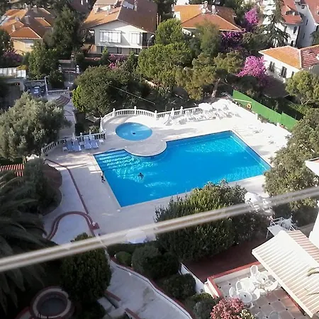 Merit Halki Palace 4* Heybeliada
