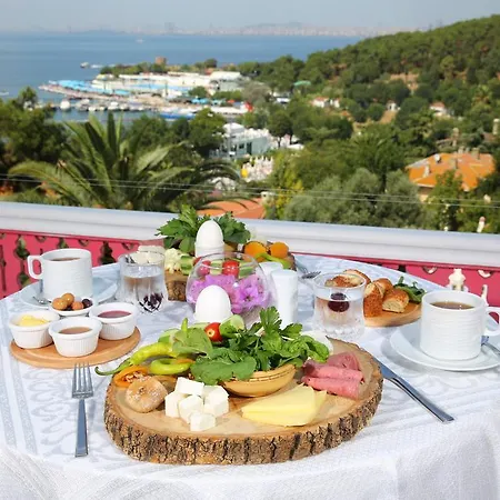 Merit Halki Palace Heybeliada