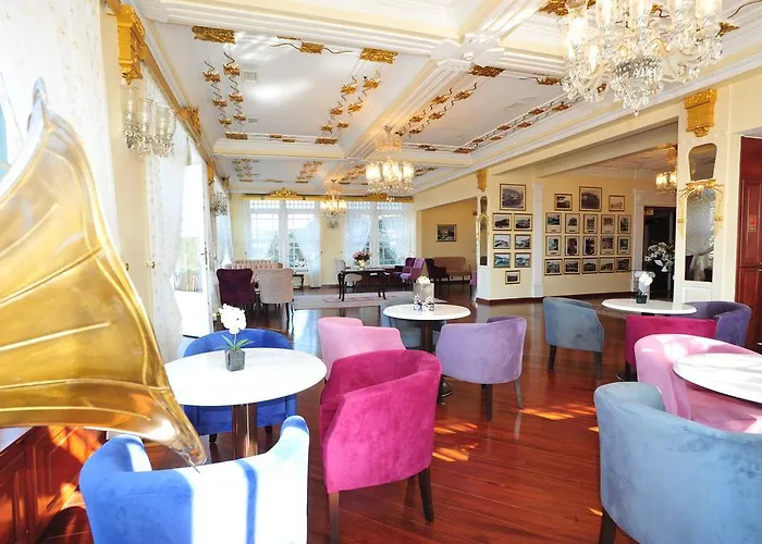 Hotel Merit Halki Palace Heybeliada