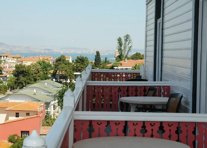 Hotel Merit Halki Palace Heybeliada
